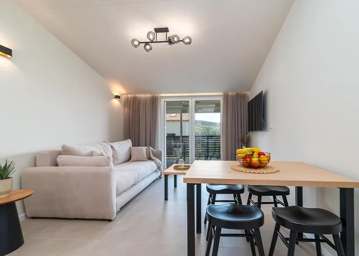 Nevistic Apartamento *