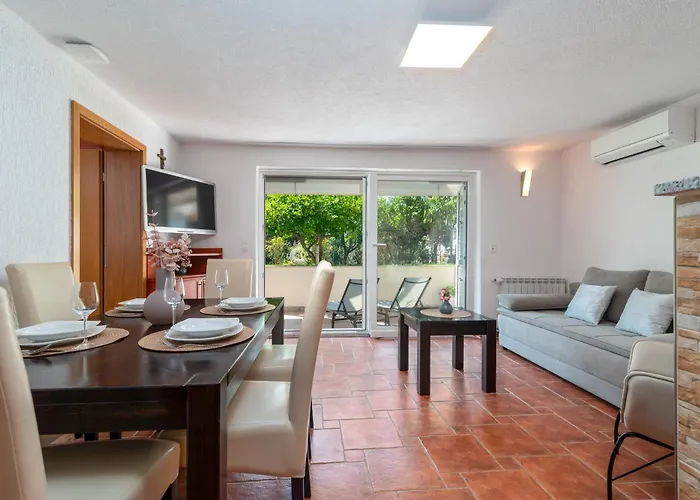 Διαμέρισμα Nevistic
