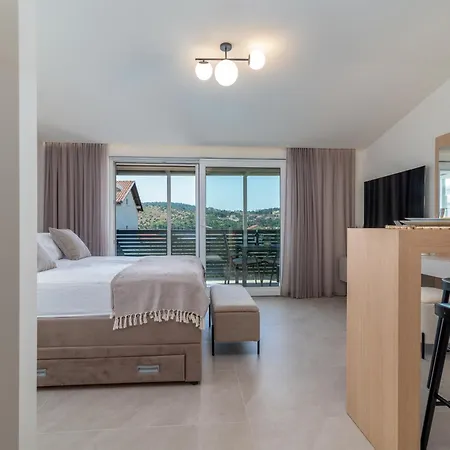 Apartment Nevistic