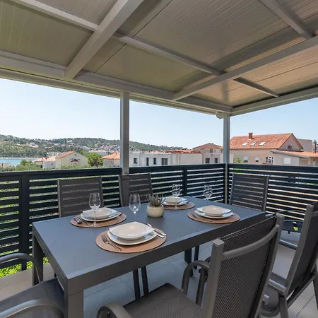 Apartment Nevistic Trogir