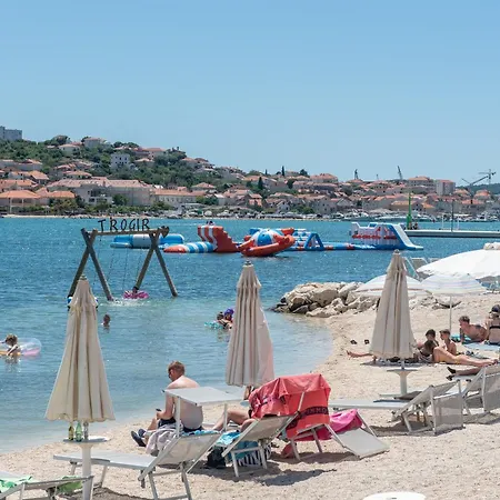 Nevistic * Trogir
